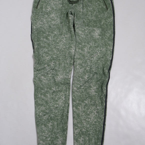 Lululemon Men's Textured Tech Pant Denim Wash Print Green Twill Multi Size XS - Picture 1 of 12